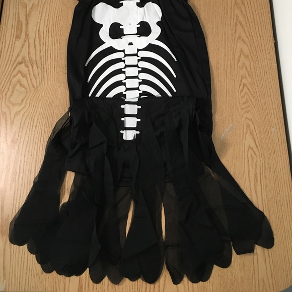 New 1pc Girls Skeleton Dress Halloween Costume One Size Fits Ages 6-8 - Picture 7 of 9